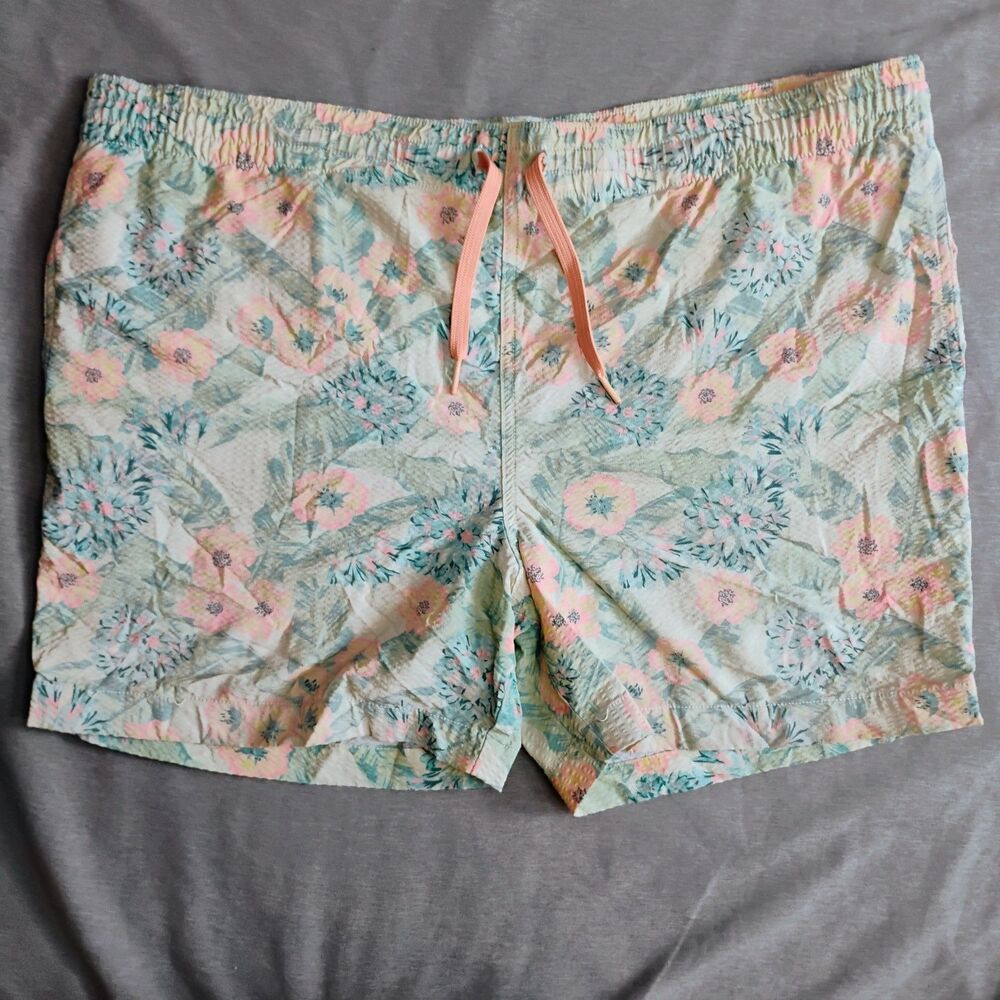 Chubbies Swim Trunks Veranda Nights Men's Medium / Fits XL 39" Waist 5.5" Inseam